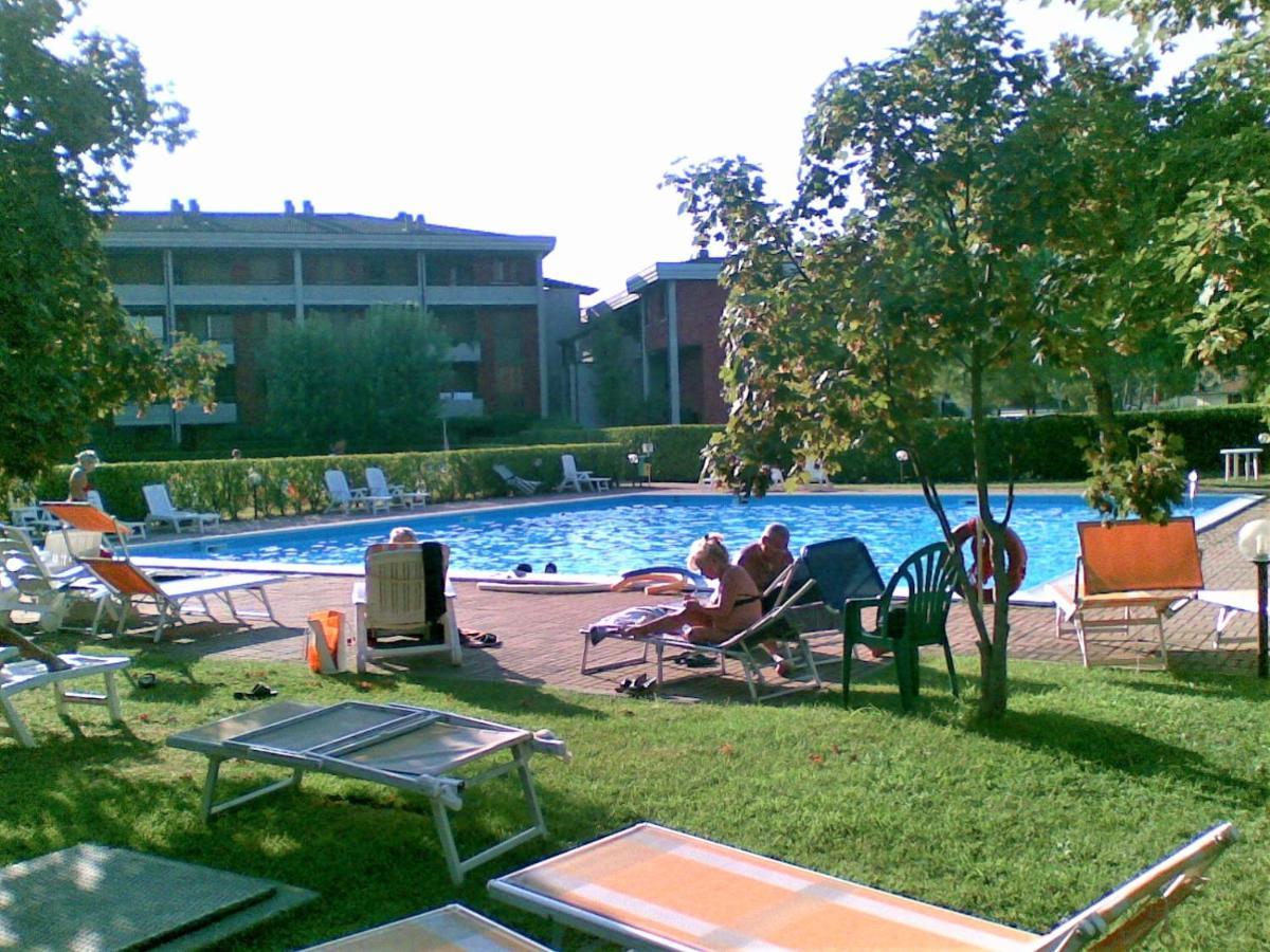 Ferienwohnung Casa Gisela Desenzano del Garda Exterior foto