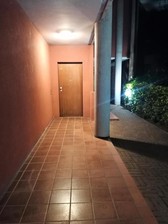 Ferienwohnung Casa Gisela Desenzano del Garda Exterior foto