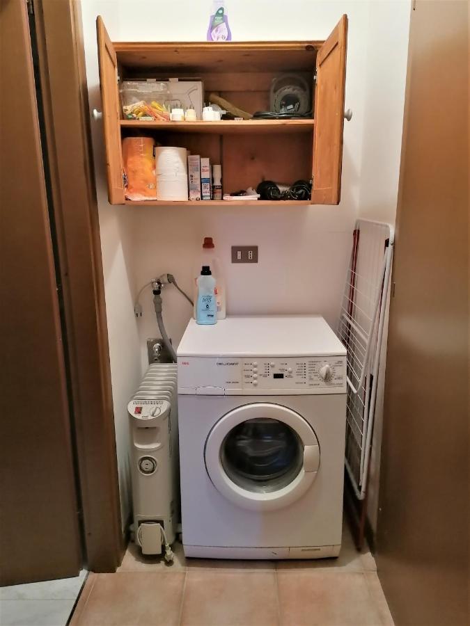 Ferienwohnung Casa Gisela Desenzano del Garda Exterior foto