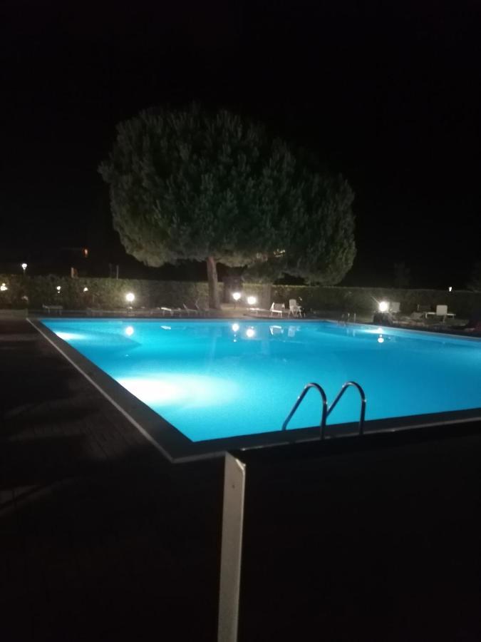 Ferienwohnung Casa Gisela Desenzano del Garda Exterior foto