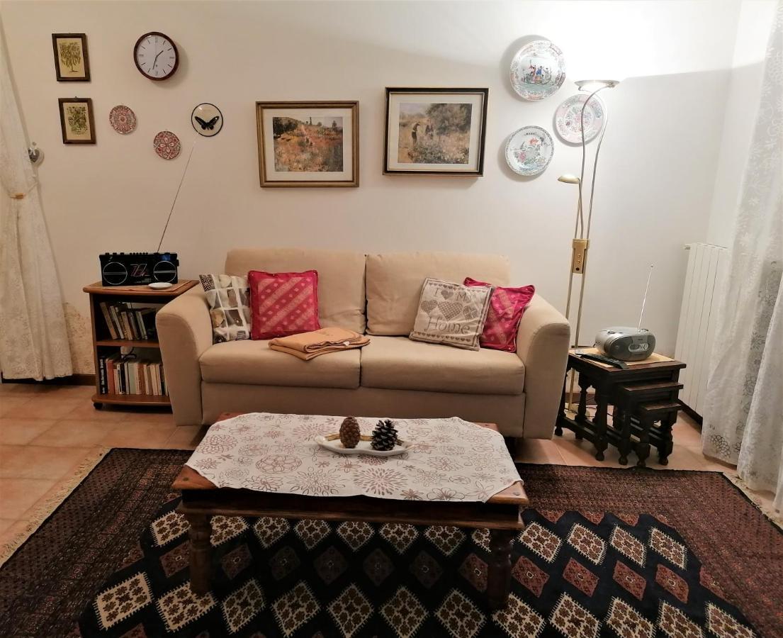 Ferienwohnung Casa Gisela Desenzano del Garda Exterior foto